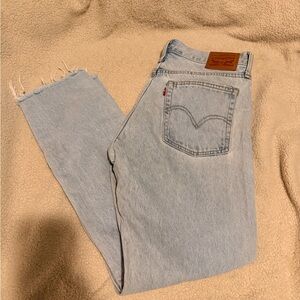 Levi's Light Blue Women’s Straight Leg Distressed Ripped Knee Jeans Pants